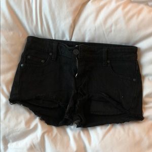 Aritzia demin black shorts